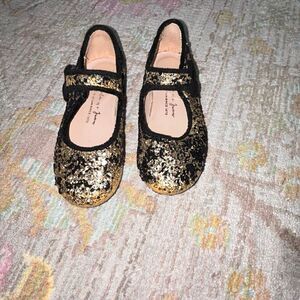 Manuela de Juan gold velvet Mary Jane sz 25 -8.5